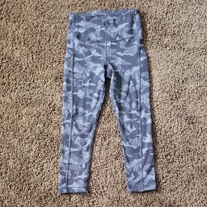Athleta Ultimate Stash Pocket Capri XS